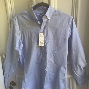 UNIQLO MENS BLUE BUTTON DOWN - XS - MINT CONDITION